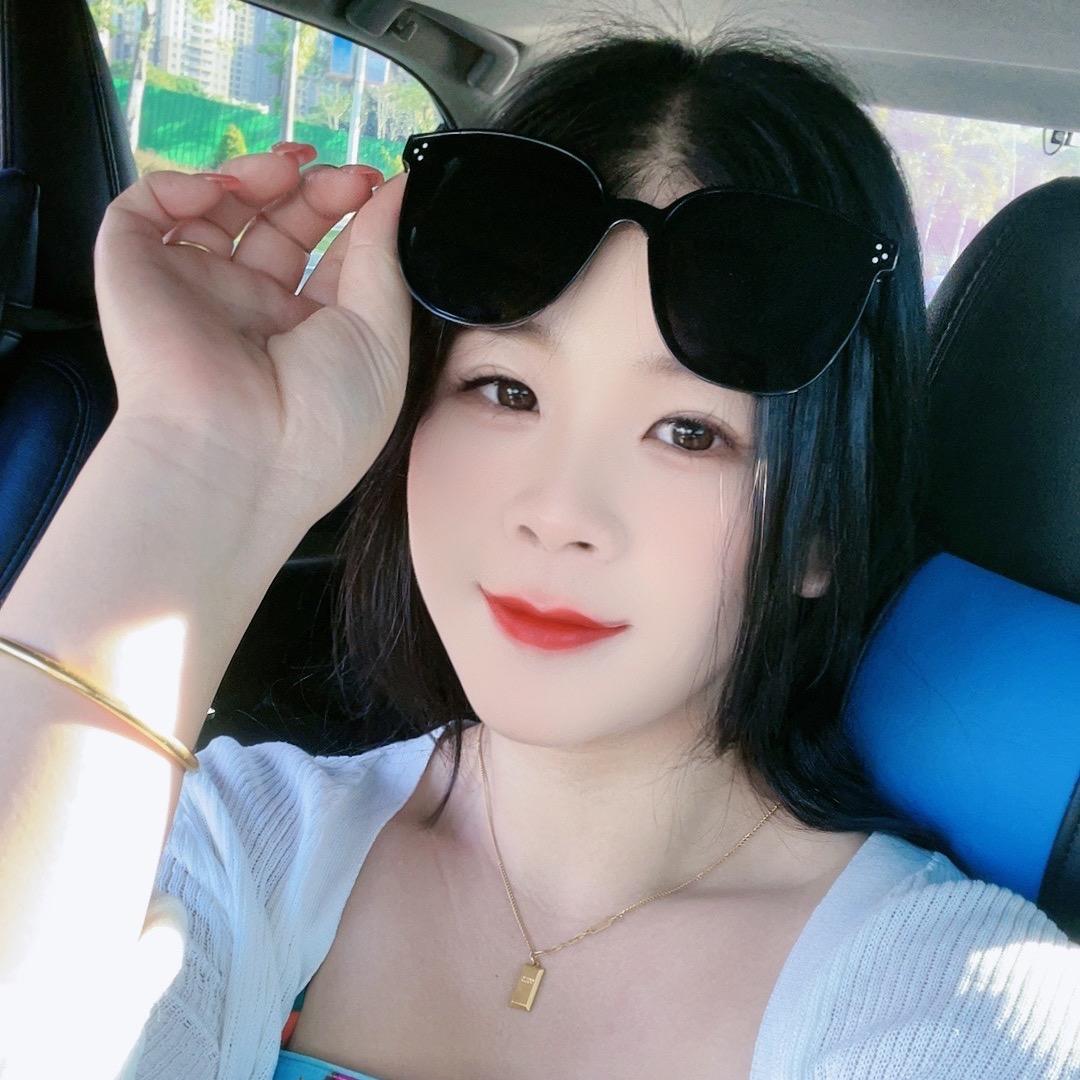 小小阿七
