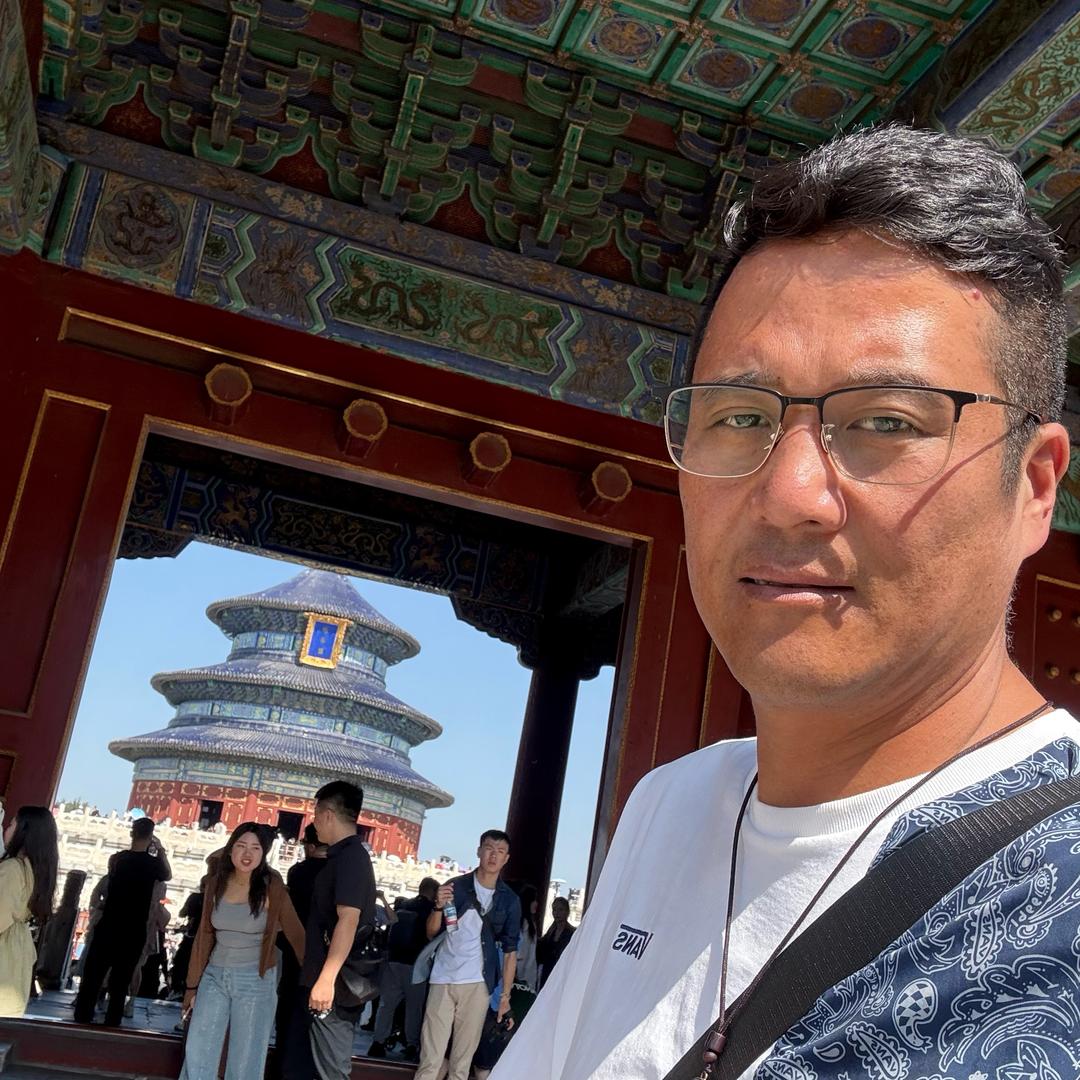 巴塘县新天地机械租赁有限公司