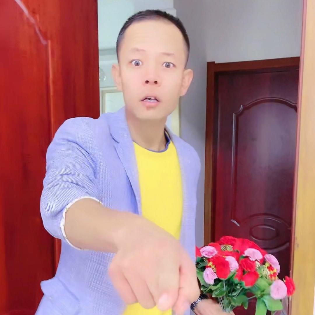 不忘初心刘大杰