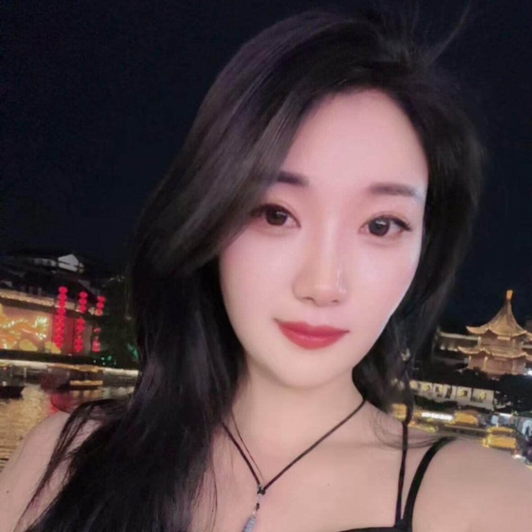 雯雯@