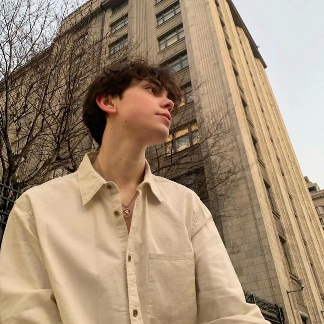 叫我阿行Ah　　　　　　　　　　　广告X