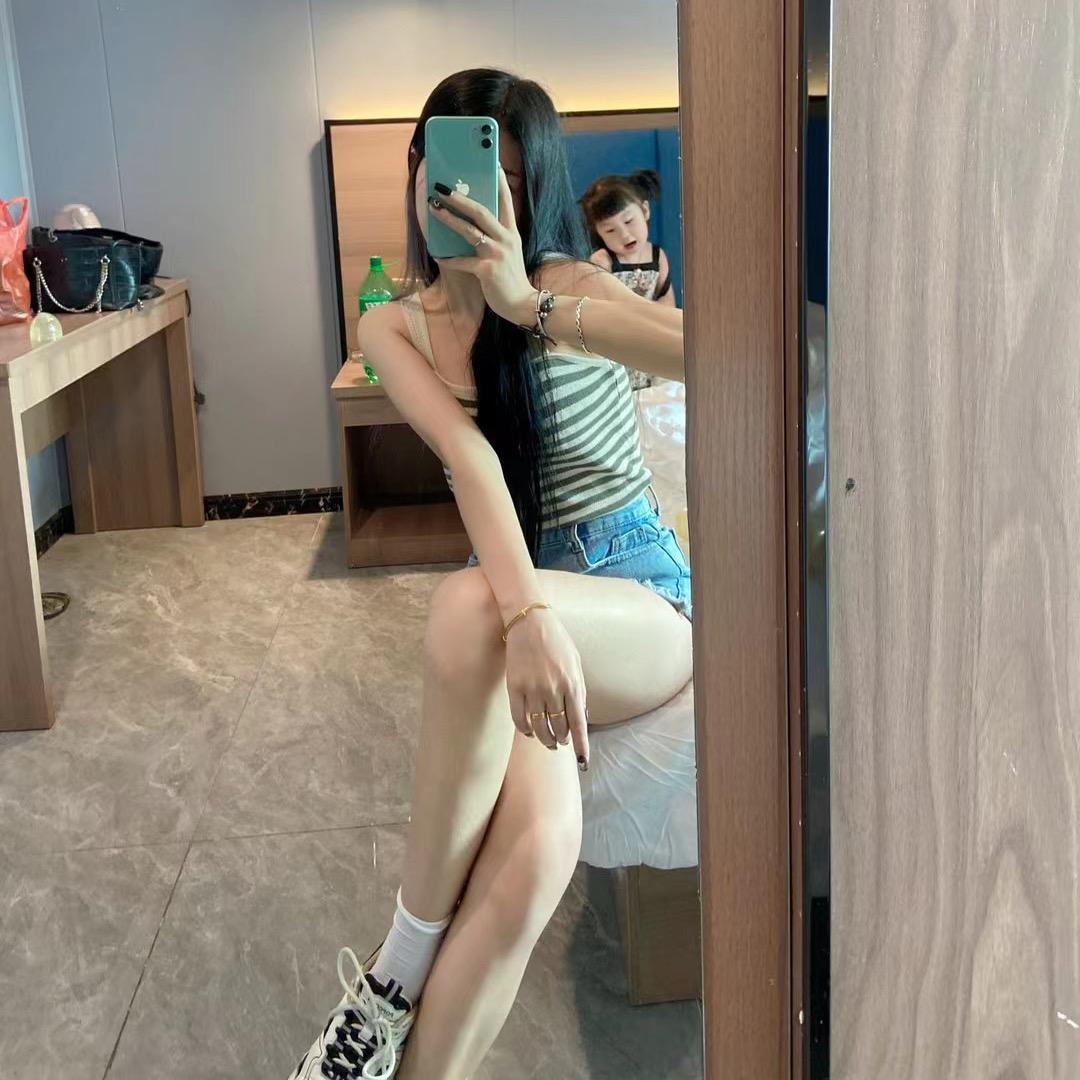 汤小姐