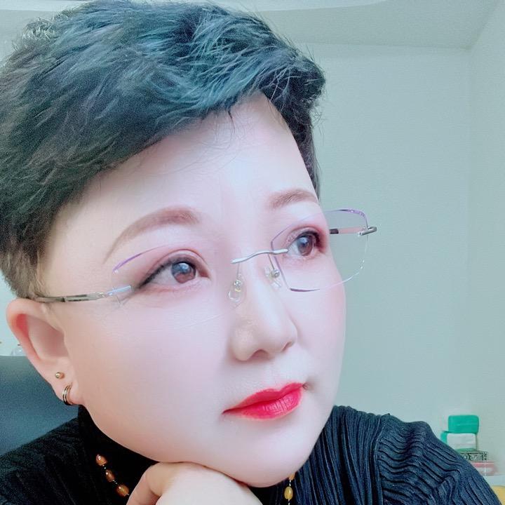 柒零柒夫人