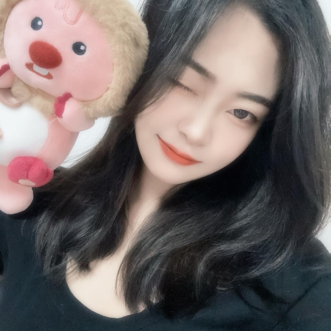🍑王小闹