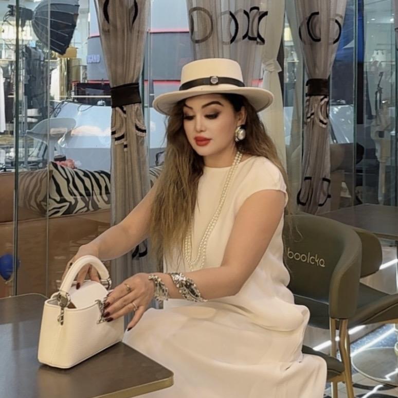 GUL MIRAMIYA服装店