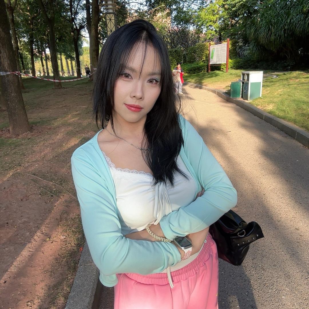 玉林悠乐舞蹈珊珊