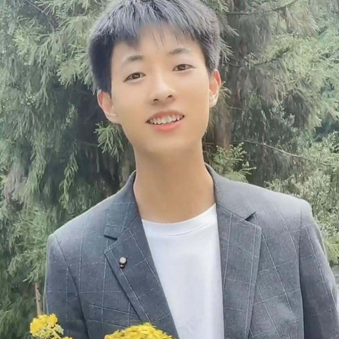 陶陶（小号）直播在大号