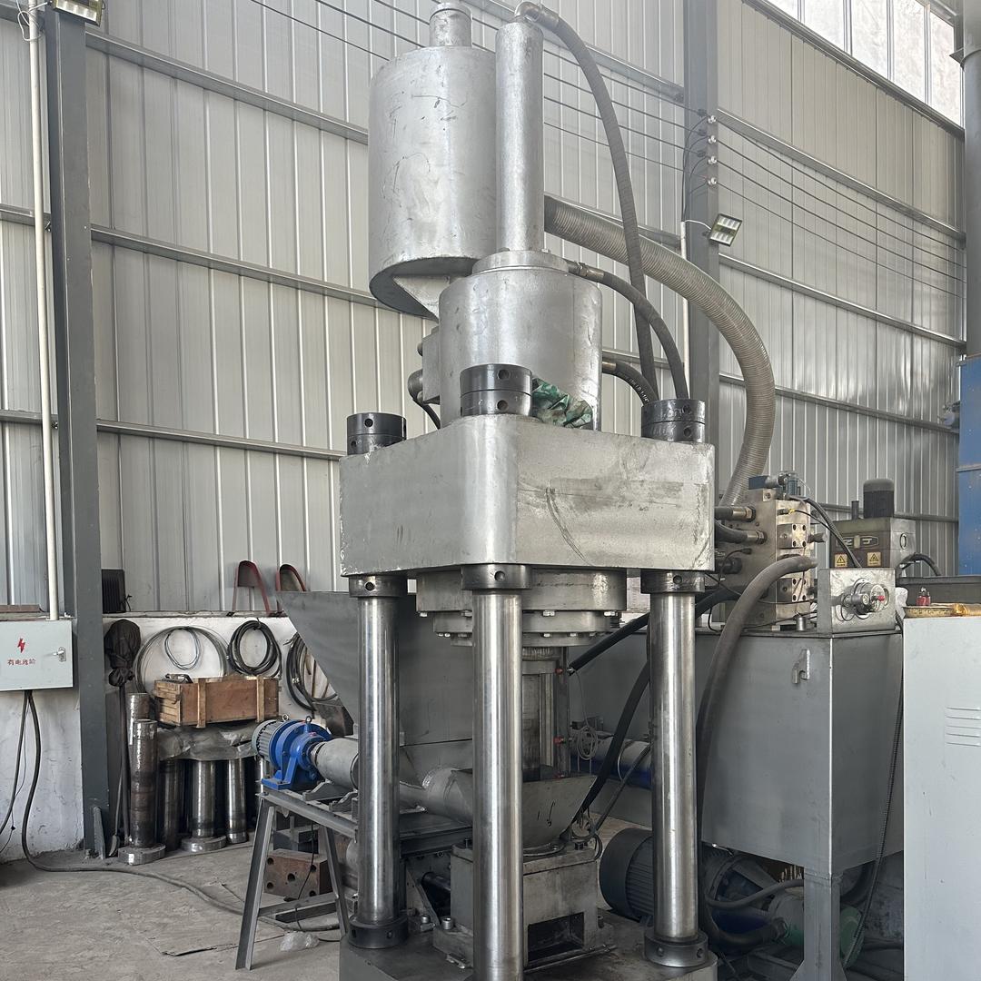 机加工压饼机压块机泽利公司