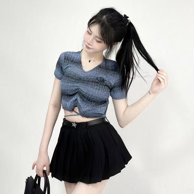 有诚服装