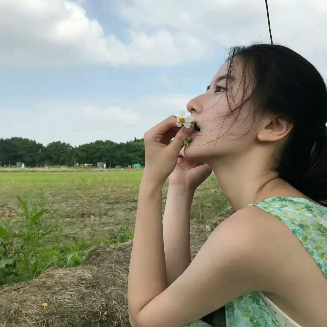 小姚爱睡觉：