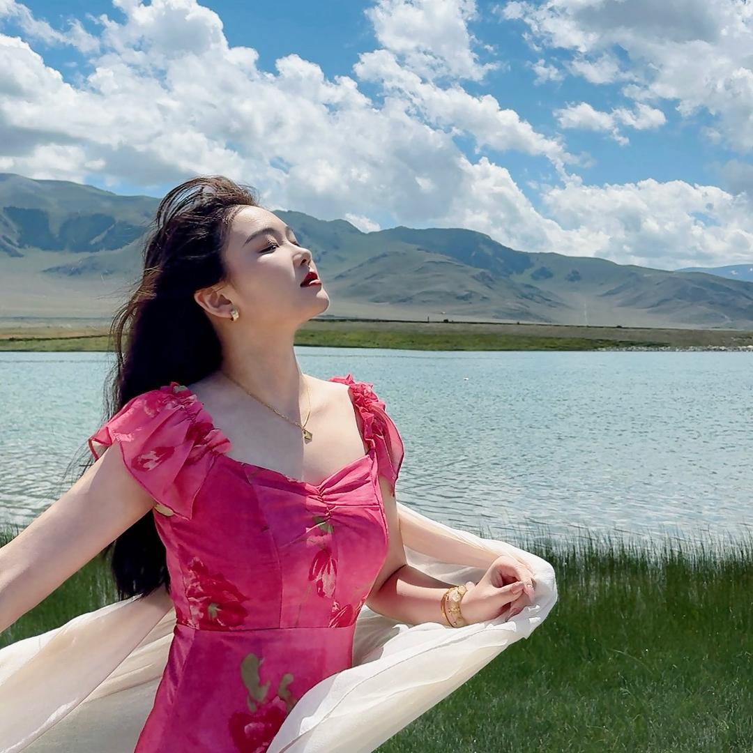 好运连连多财多亿女士