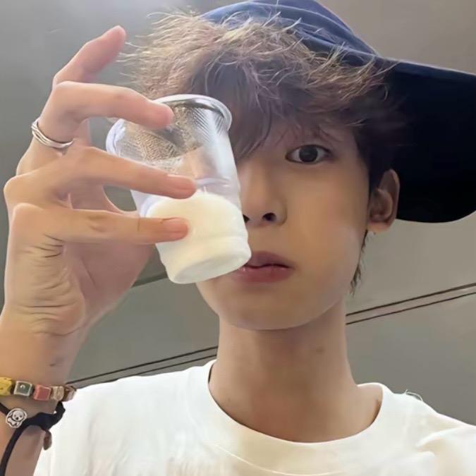 小添.