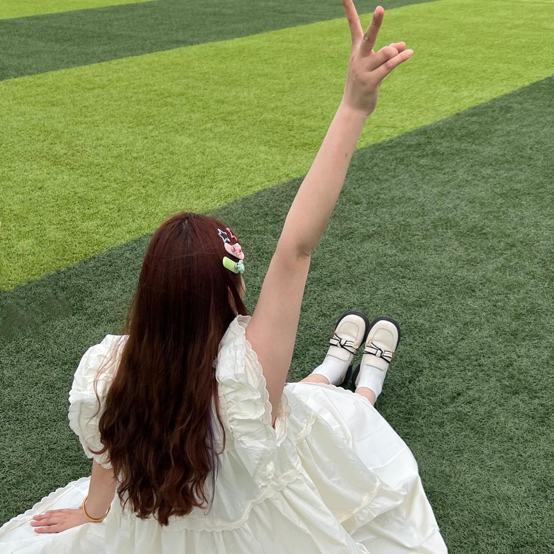 新娘秘书礼服馆—萌萌