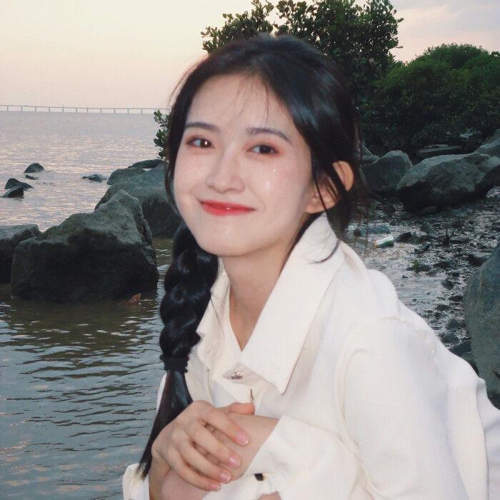 W.头像