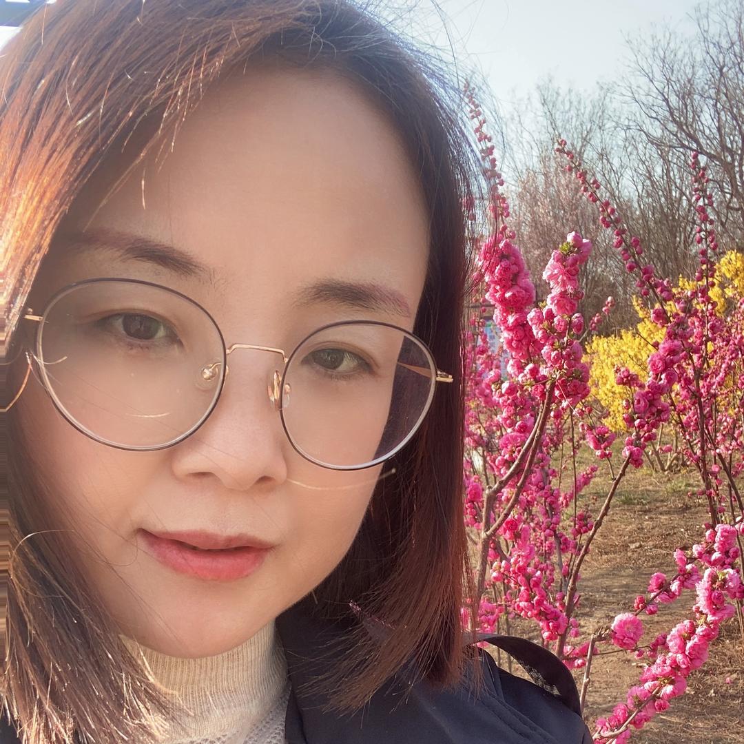 美亦轻养艳子