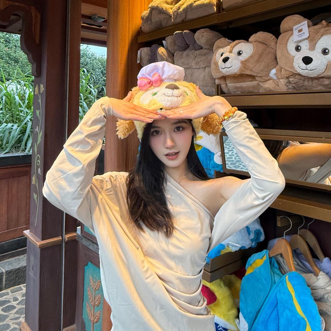 澜澜ye
