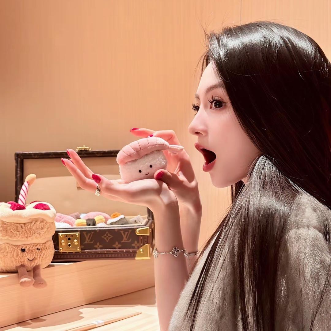 多加香菜的姐姐