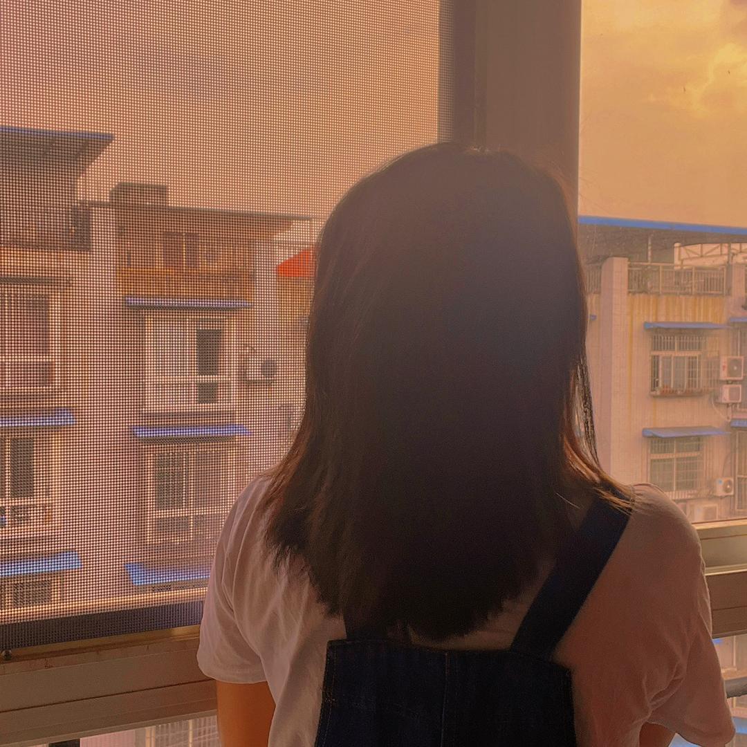 👑@小张是个犟拐拐🙈