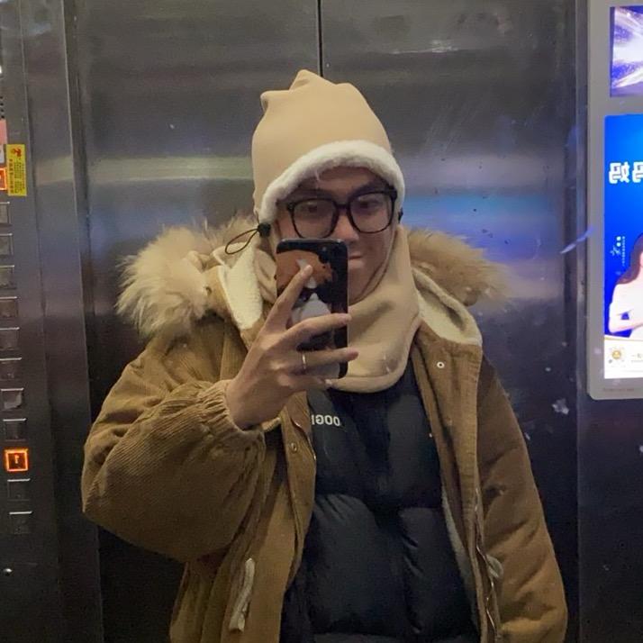 西兰花🥦（还没有腹肌）