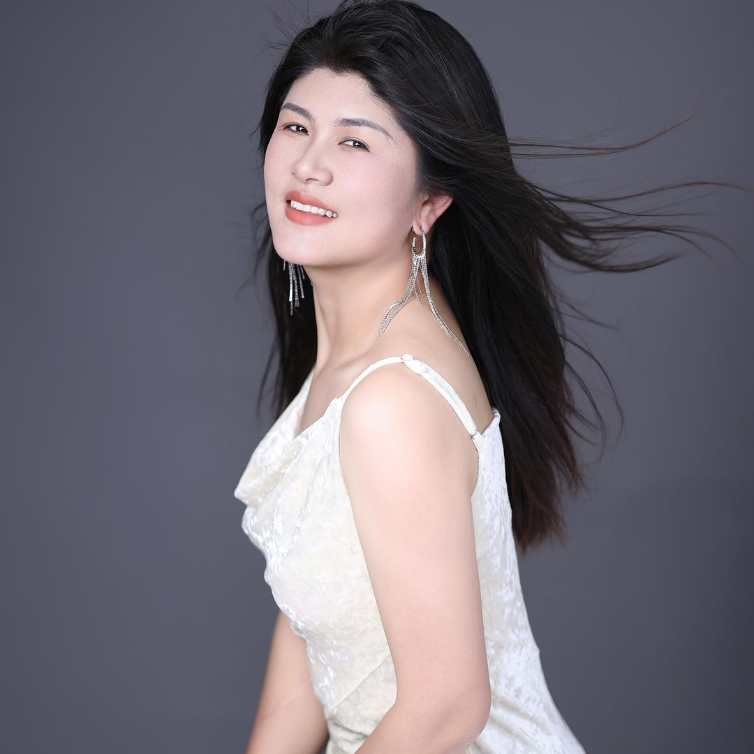 立仓倩倩🌻