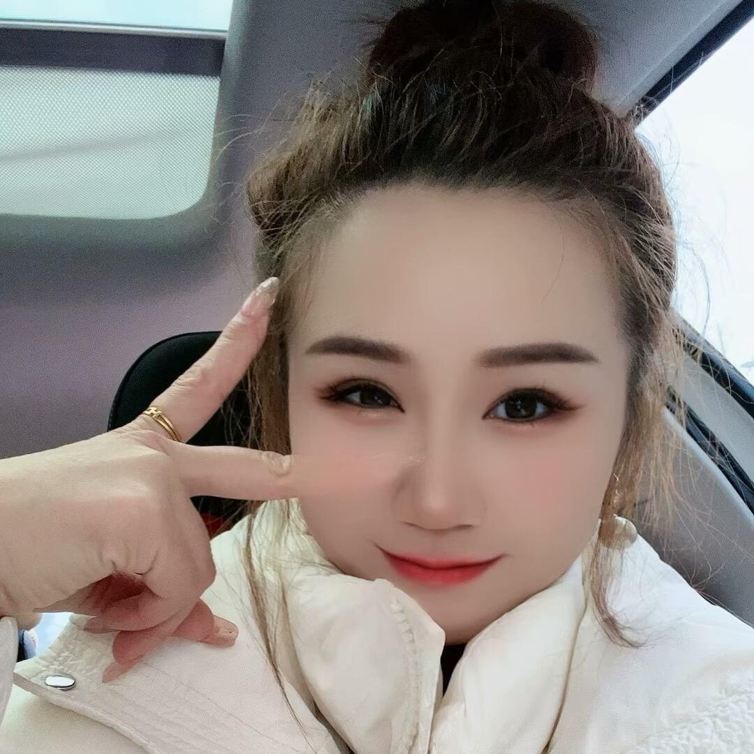 @辉娜麻麻💕