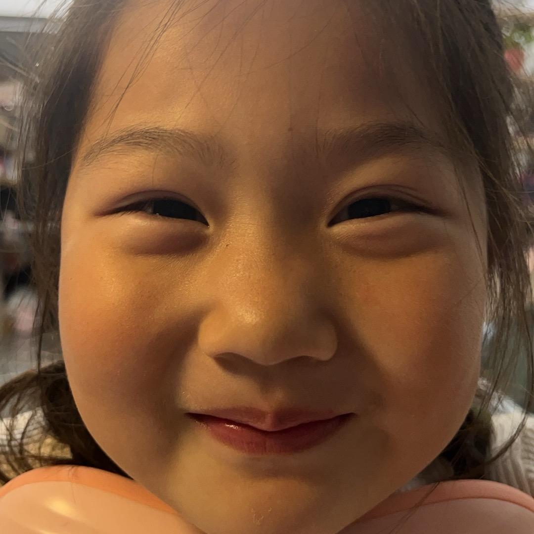 天天嘻嘻哈哈😄