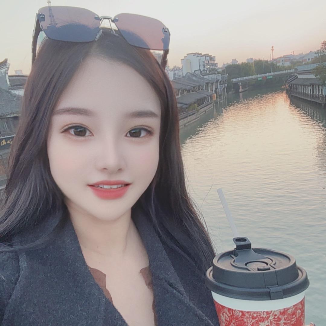 平宝😜😜小号👄👄