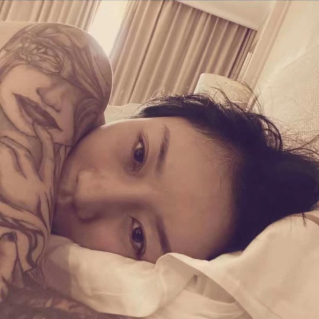 ^女焉.