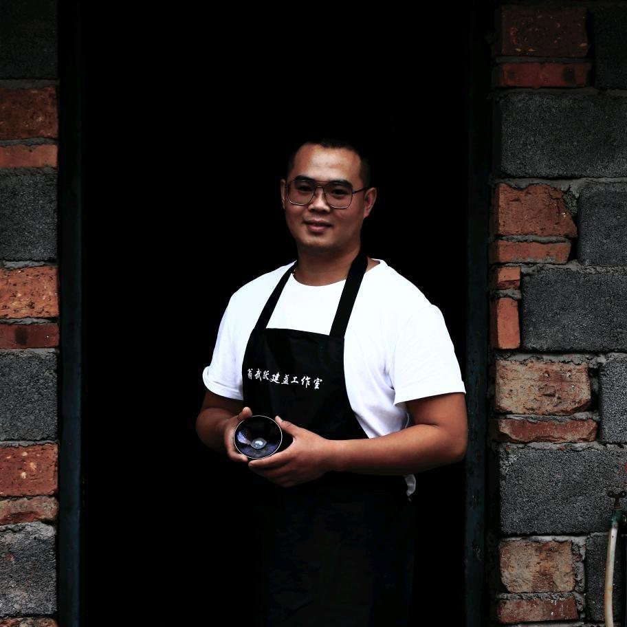 建盏匠人翁武跃玩盏指南