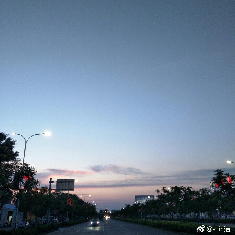 可爱的小球球