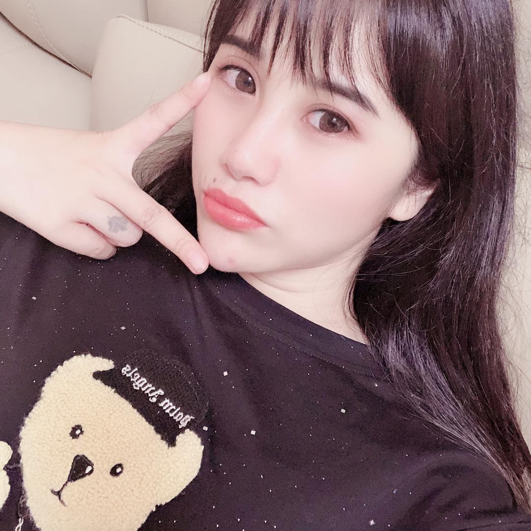 🌸小廖（首播）晚上8：15分