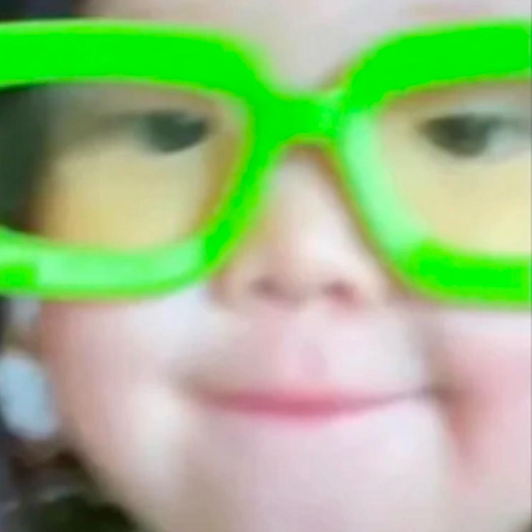 1123