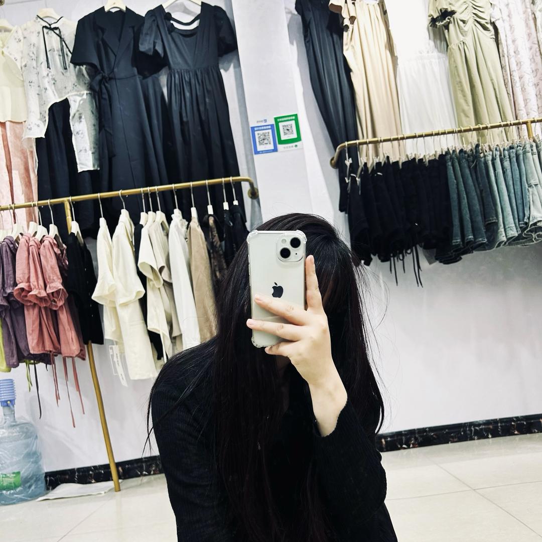 遂平县姊妹微胖女装店