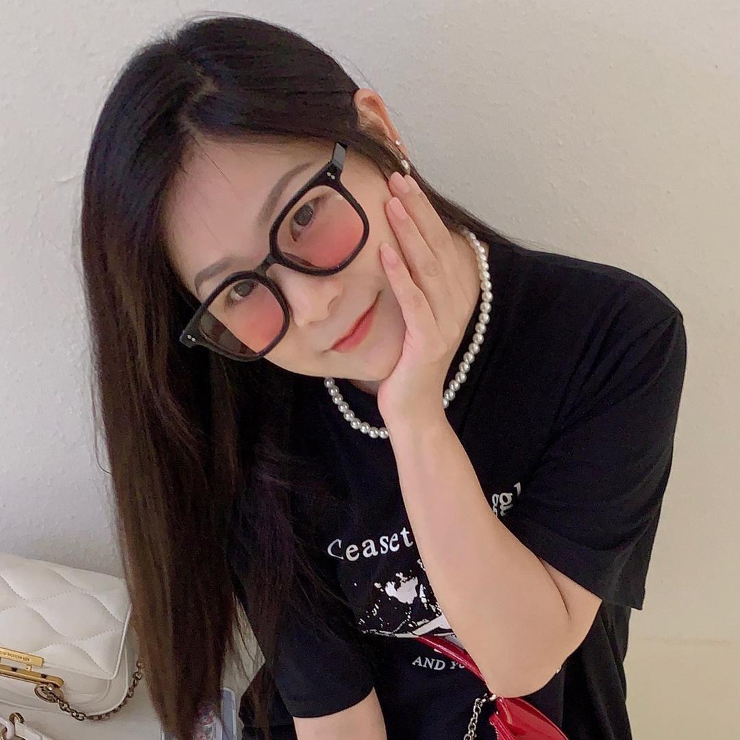 温芯ღ