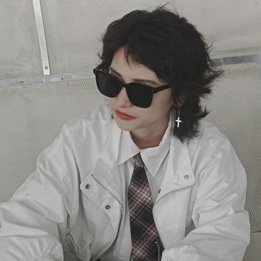 去小卖部整点辣条