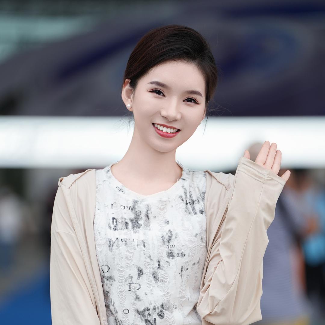 做春秋白日梦