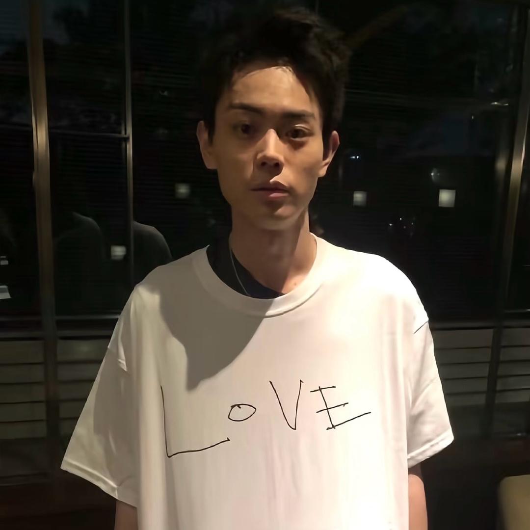 子午夜头像