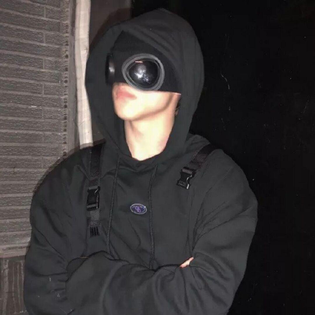 Lucky_Liu
