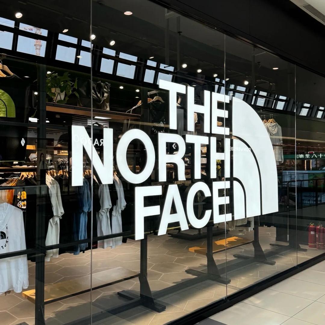 奥莱美版北面一折店