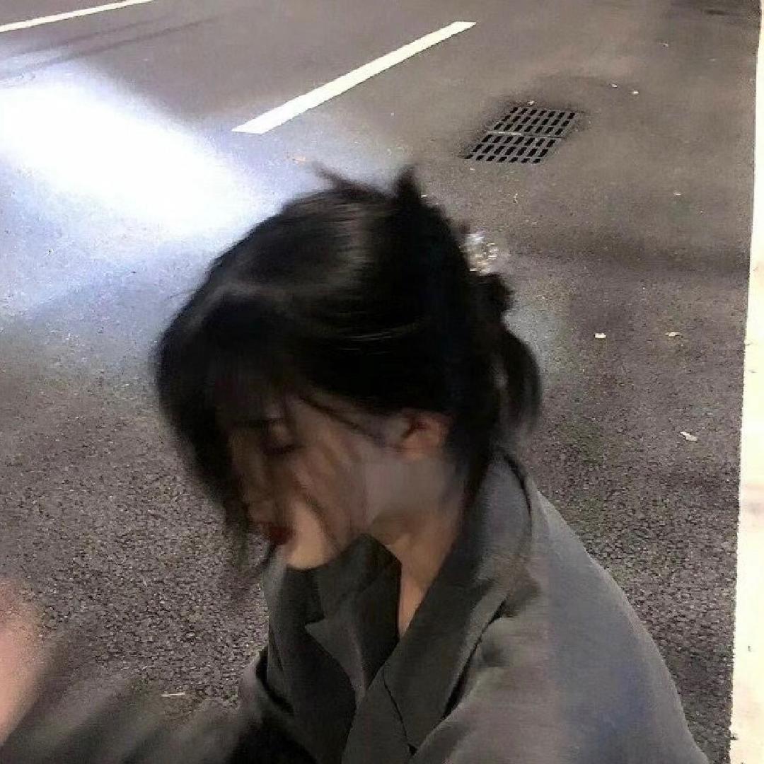 爱做梦的显眼包💭