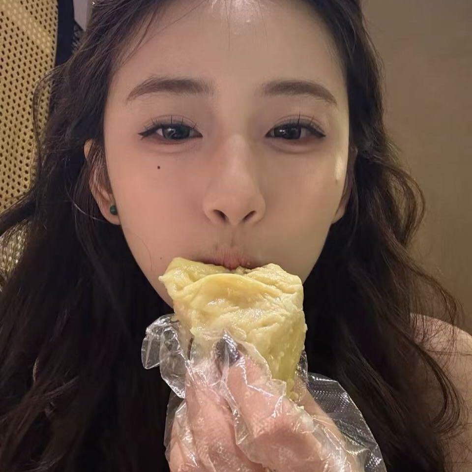 一口蛋挞