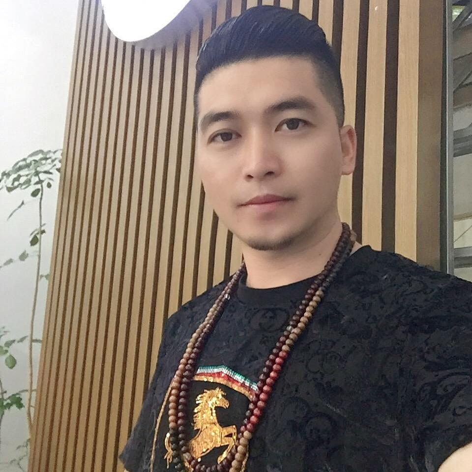 广告人梁哥
