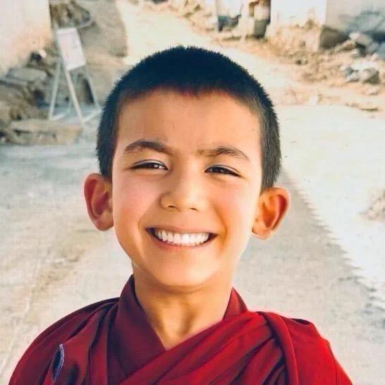 ལེགས😁སྨོན།