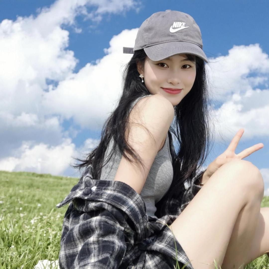 Lauren♬