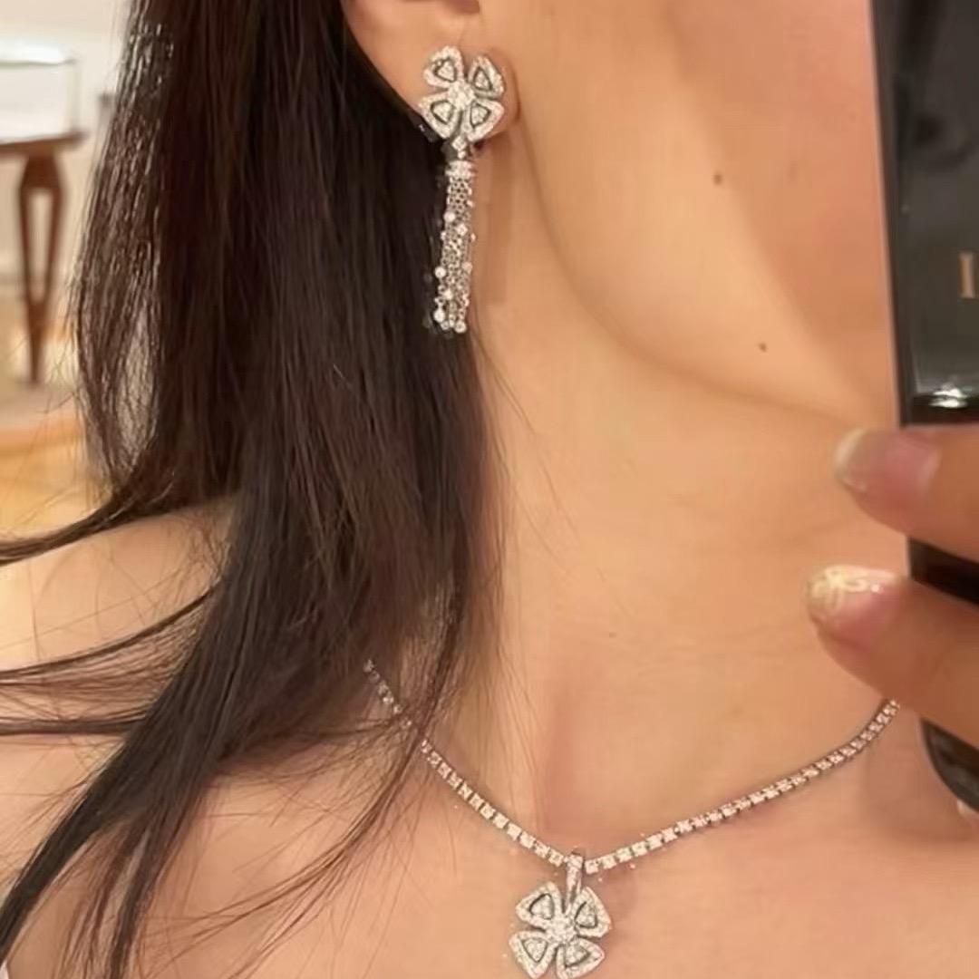 藏宝阁呀