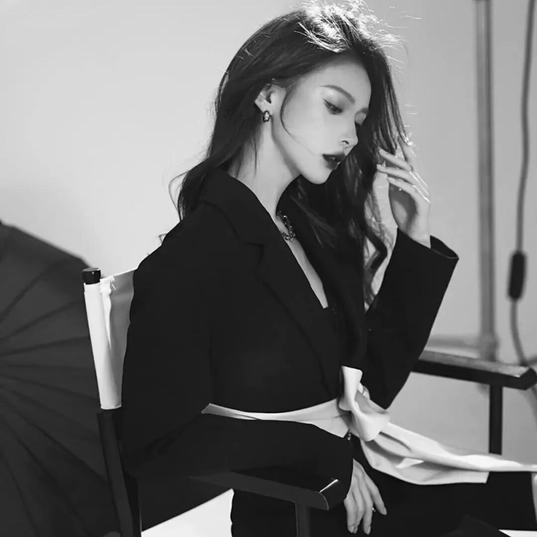 疯婆娘上线😜HU