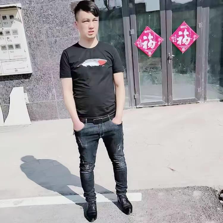 庆哥（合拍情歌）
