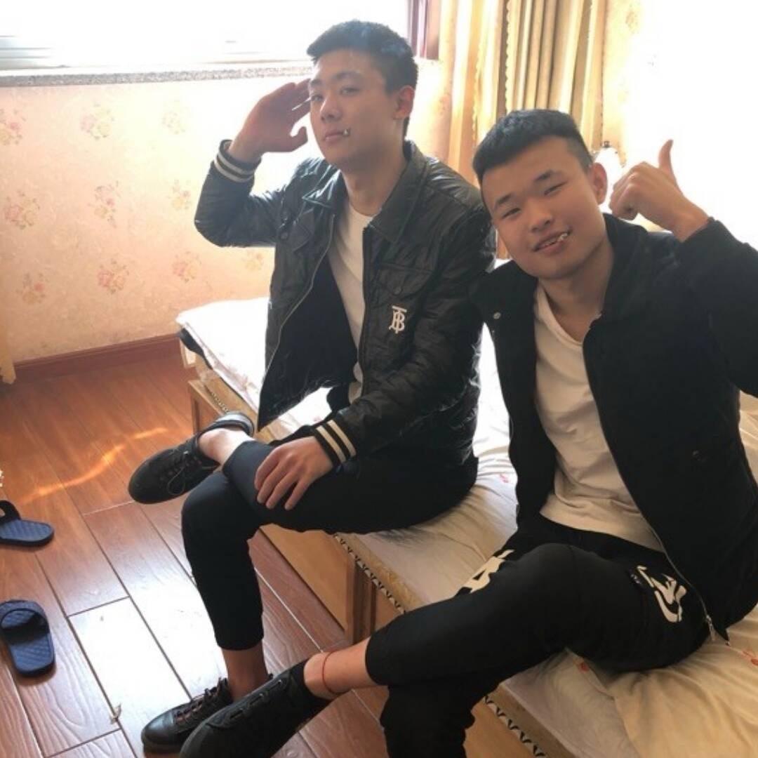 高佰万