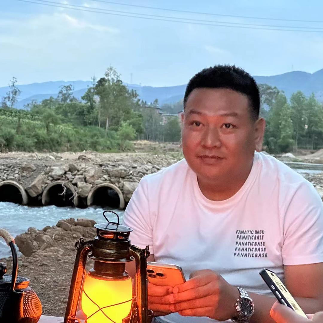 曲靖落地房底商别墅专家