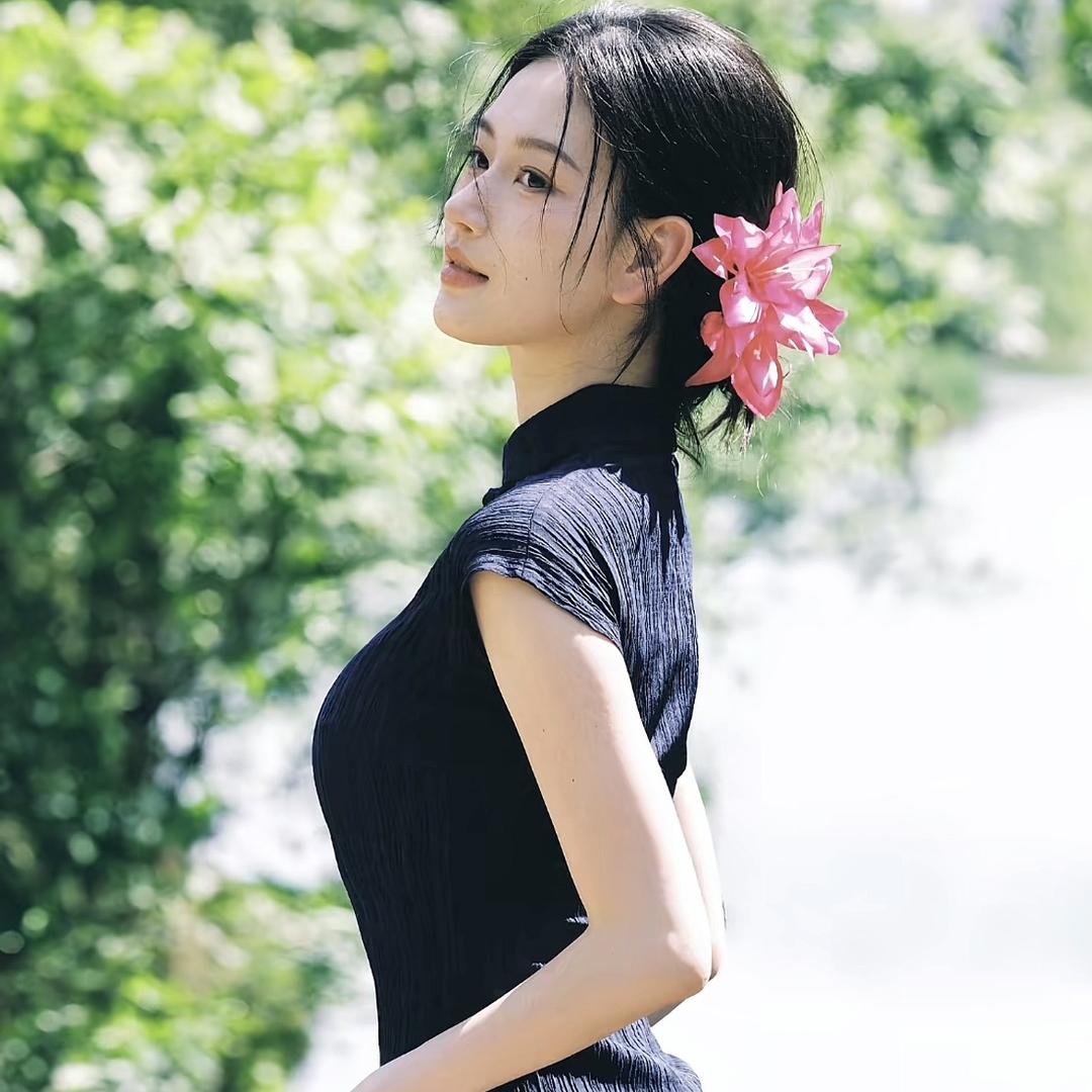 云岫旗袍